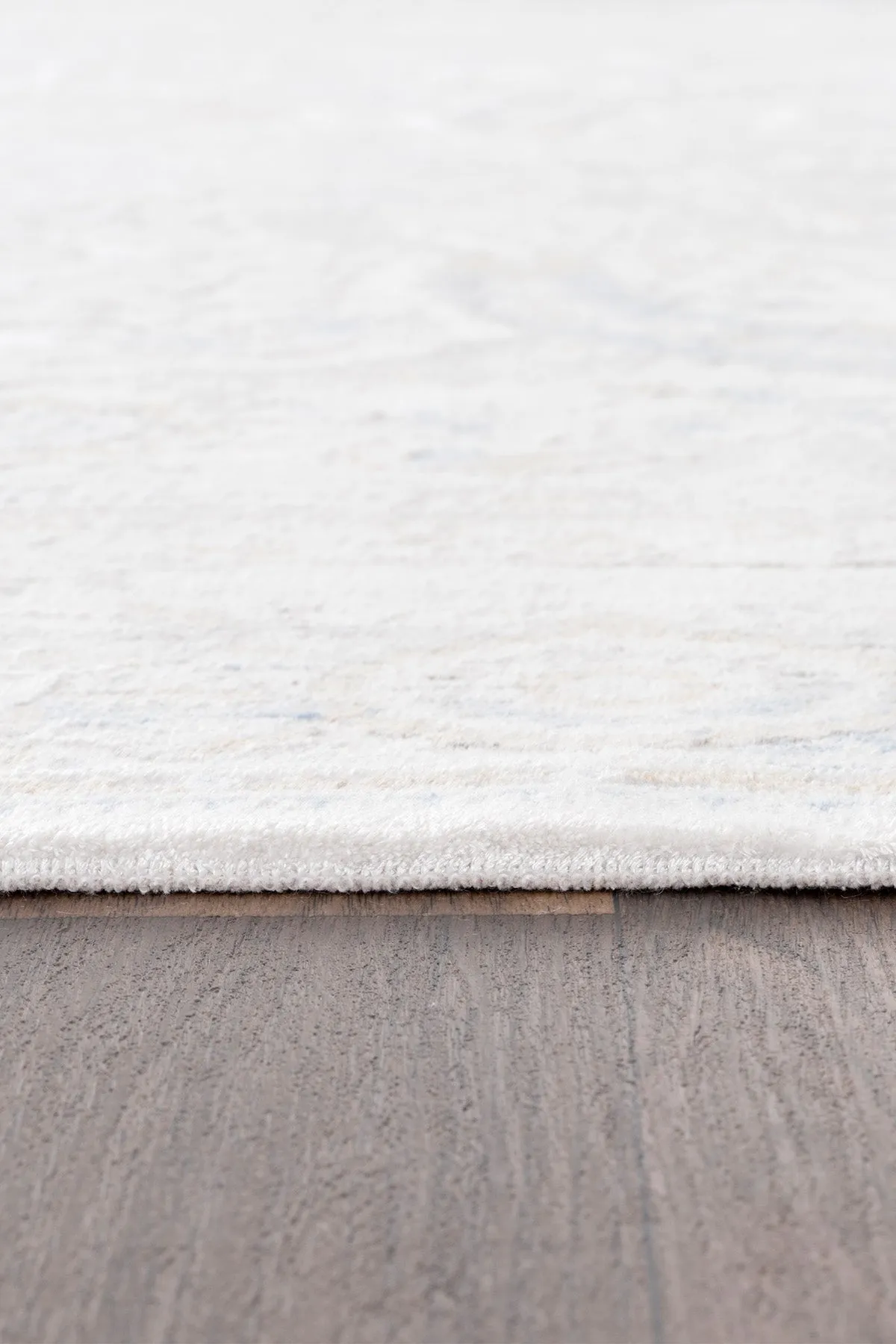 Tapis de salon Koza bleu saphir