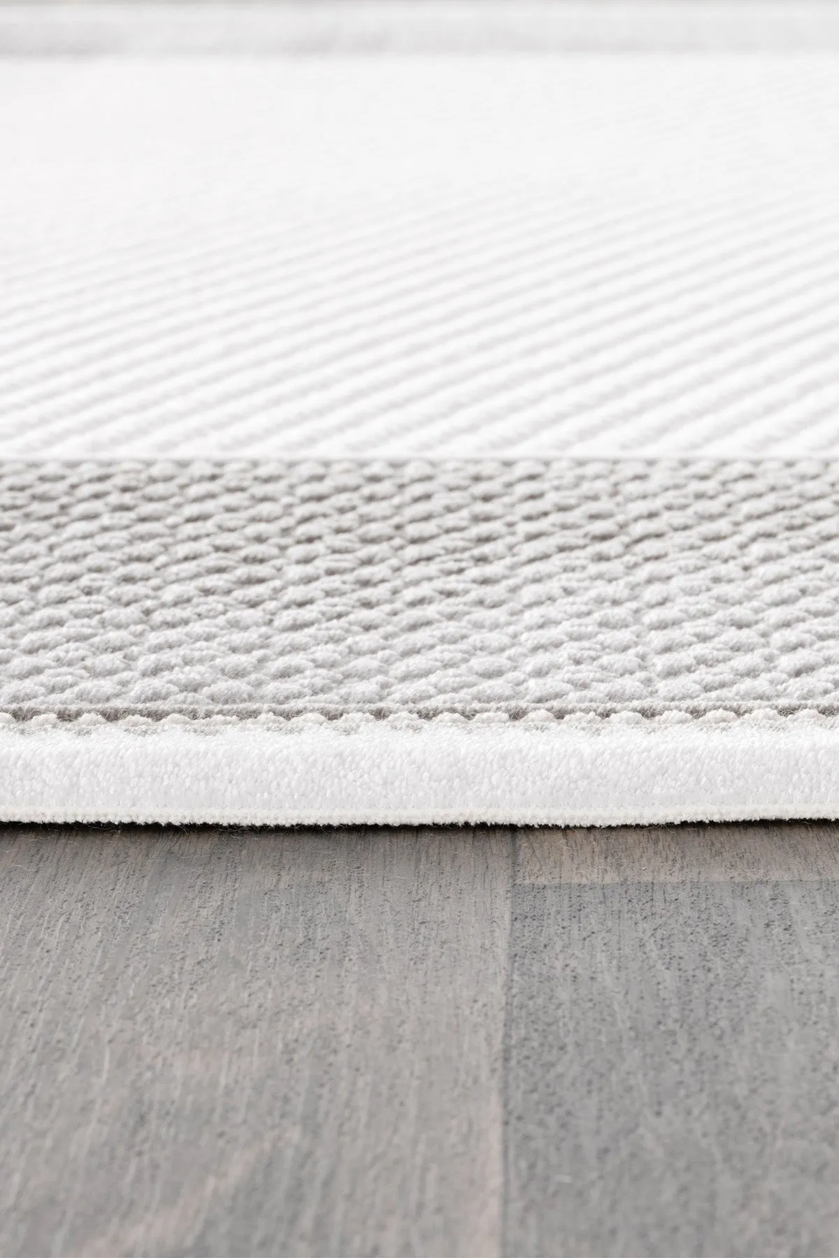 Tapis de salon Koza gris perle