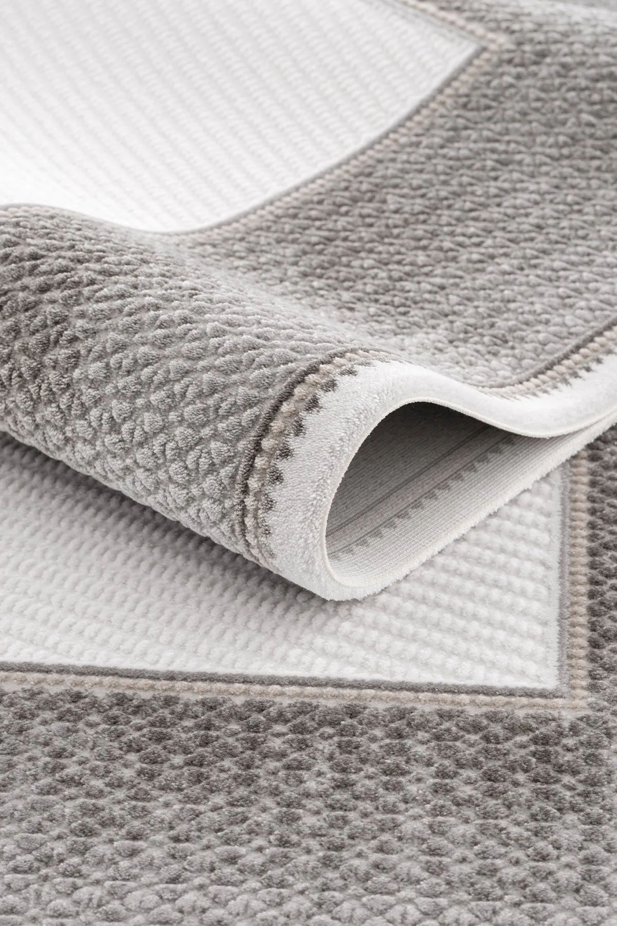 Tapis de salon Koza gris perle